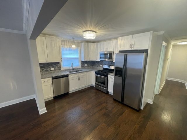 2814 LEXINGTON Drive, Hazel Crest, IL 60429