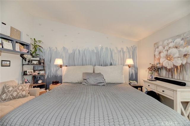 824 Camino Real 204, Redondo Beach, CA 90277