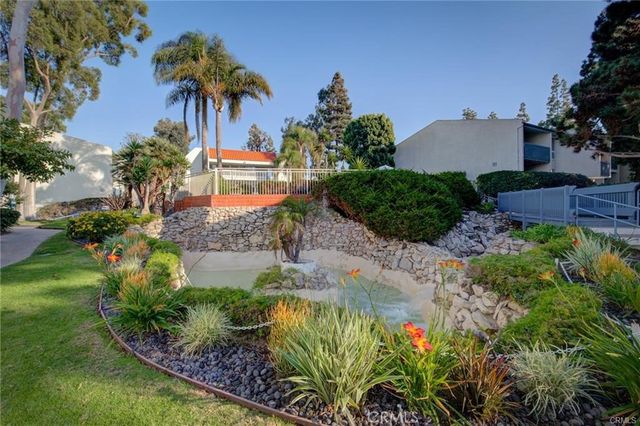 824 Camino Real 204, Redondo Beach, CA 90277
