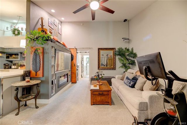 824 Camino Real 204, Redondo Beach, CA 90277