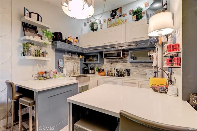 824 Camino Real 204, Redondo Beach, CA 90277