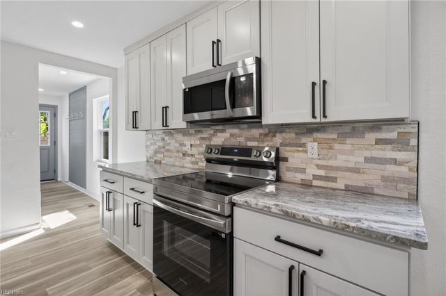 1712 Ohio ST, Chesapeake, VA 23324