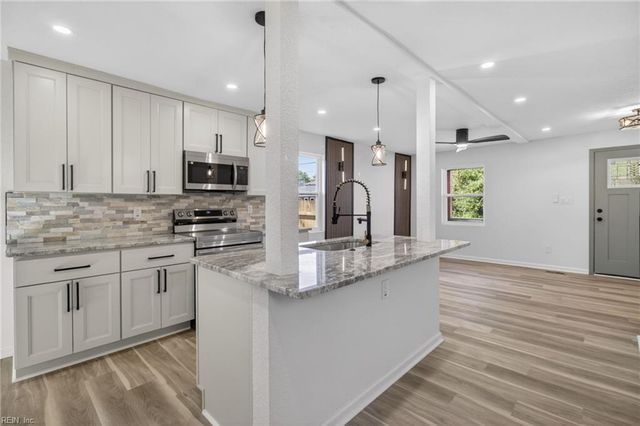 1712 Ohio ST, Chesapeake, VA 23324