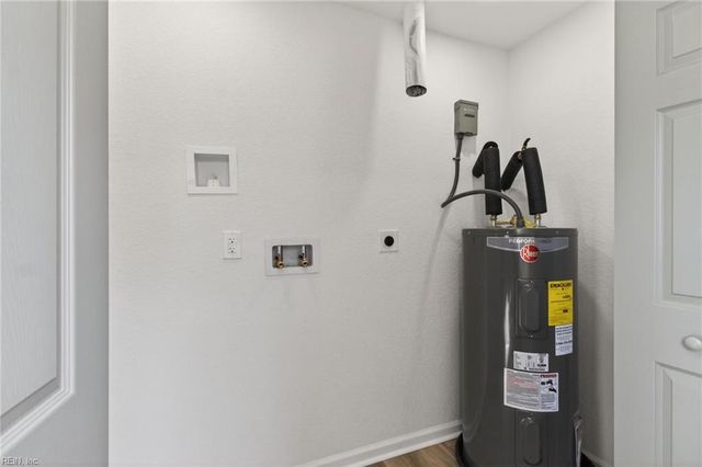 1712 Ohio ST, Chesapeake, VA 23324