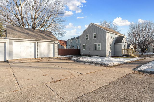 907 8th Street SE, Austin, MN 55912