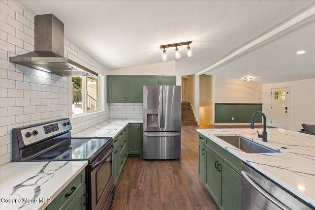 2918 E Fernan CT, Coeur D'alene, ID 83814