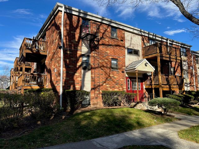 112 Union Road D-1, Spring Valley, NY 10977