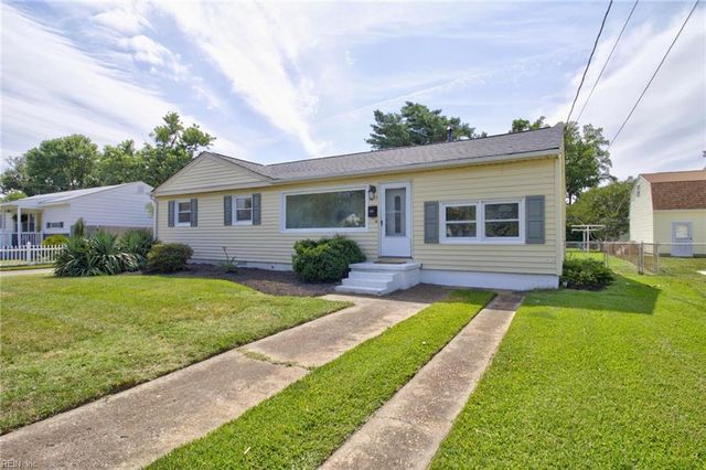 8133 Baywood DR, Norfolk, VA 23518