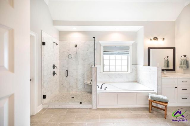 214 Bristleleaf Path, Kathleen, GA 31047