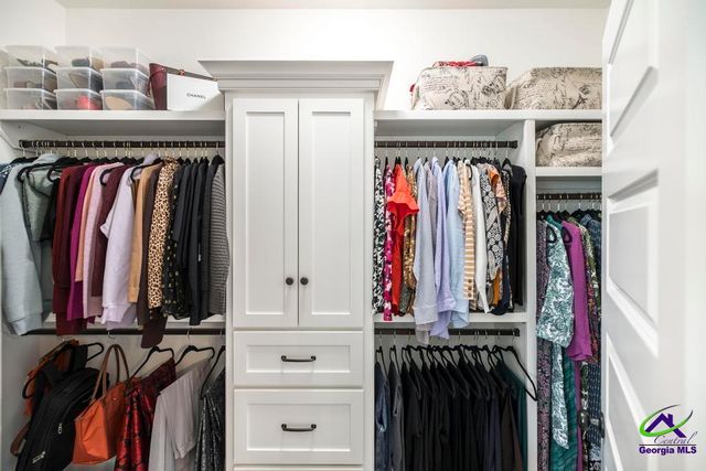 214 Bristleleaf Path, Kathleen, GA 31047