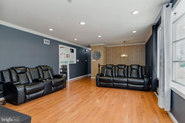 11202 BRANDYWINE RD, Clinton, MD 20735