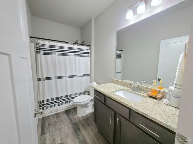 437 Pemberton Ln, Cantonment, FL 32533