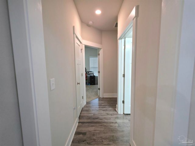 437 Pemberton Ln, Cantonment, FL 32533