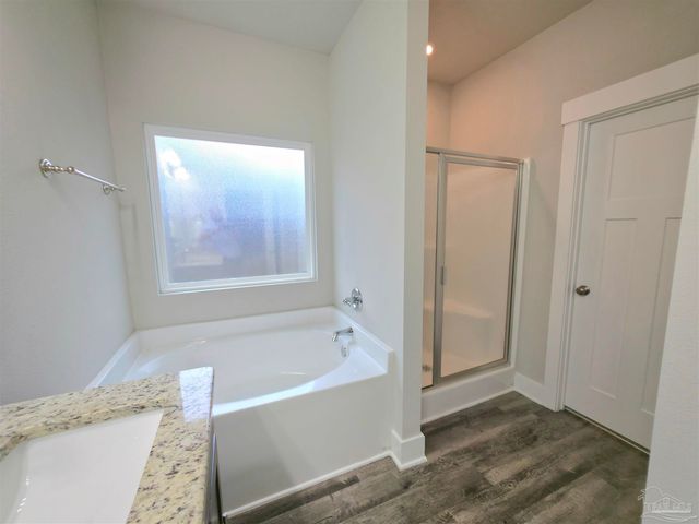 437 Pemberton Ln, Cantonment, FL 32533