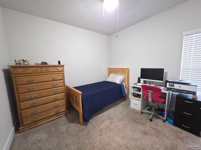 437 Pemberton Ln, Cantonment, FL 32533