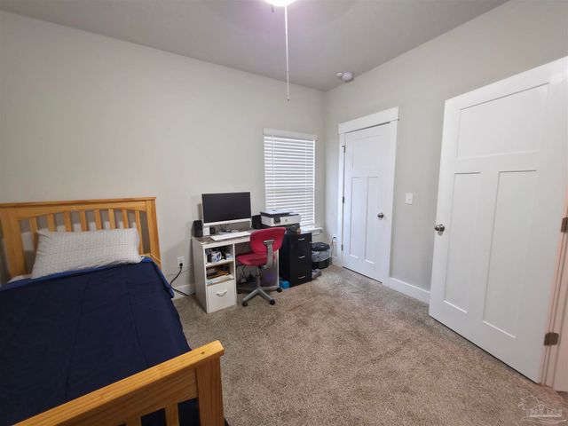 437 Pemberton Ln, Cantonment, FL 32533