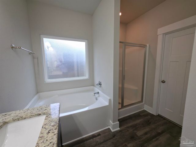 437 Pemberton Ln, Cantonment, FL 32533