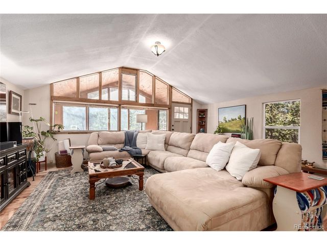 44 Anderson Rd, Florissant, CO 80816