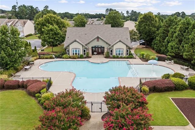 2102 Executive Drive, Duluth, GA 30096