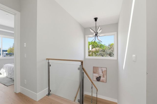 10536 S Tantau Avenue, Cupertino, CA 95014