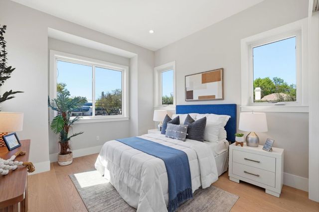 10536 S Tantau Avenue, Cupertino, CA 95014