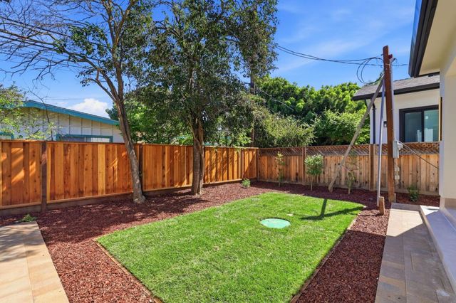 10536 S Tantau Avenue, Cupertino, CA 95014