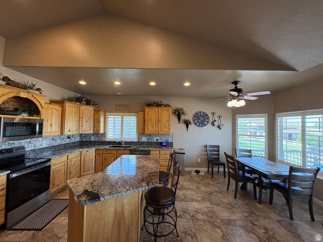 7456 S 950 W, Willard, UT 84340