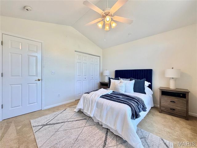7525 Stonebridge Golf Drive, Maryville, IL 62062
