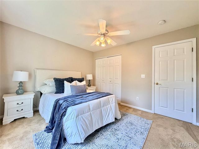 7525 Stonebridge Golf Drive, Maryville, IL 62062