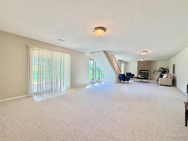 7525 Stonebridge Golf Drive, Maryville, IL 62062