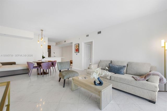 325 S Biscayne Boulevard 1019, Miami, FL 33131