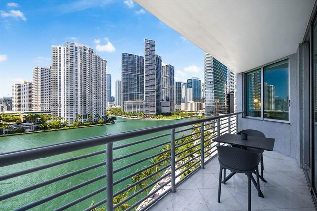 325 S Biscayne Boulevard 1019, Miami, FL 33131