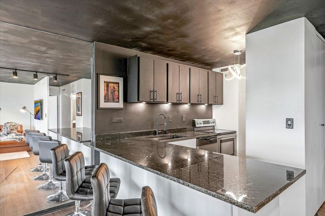 19 S 1st Street B703, Minneapolis, MN 55401