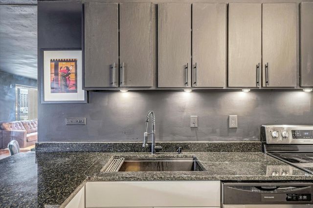19 S 1st Street B703, Minneapolis, MN 55401