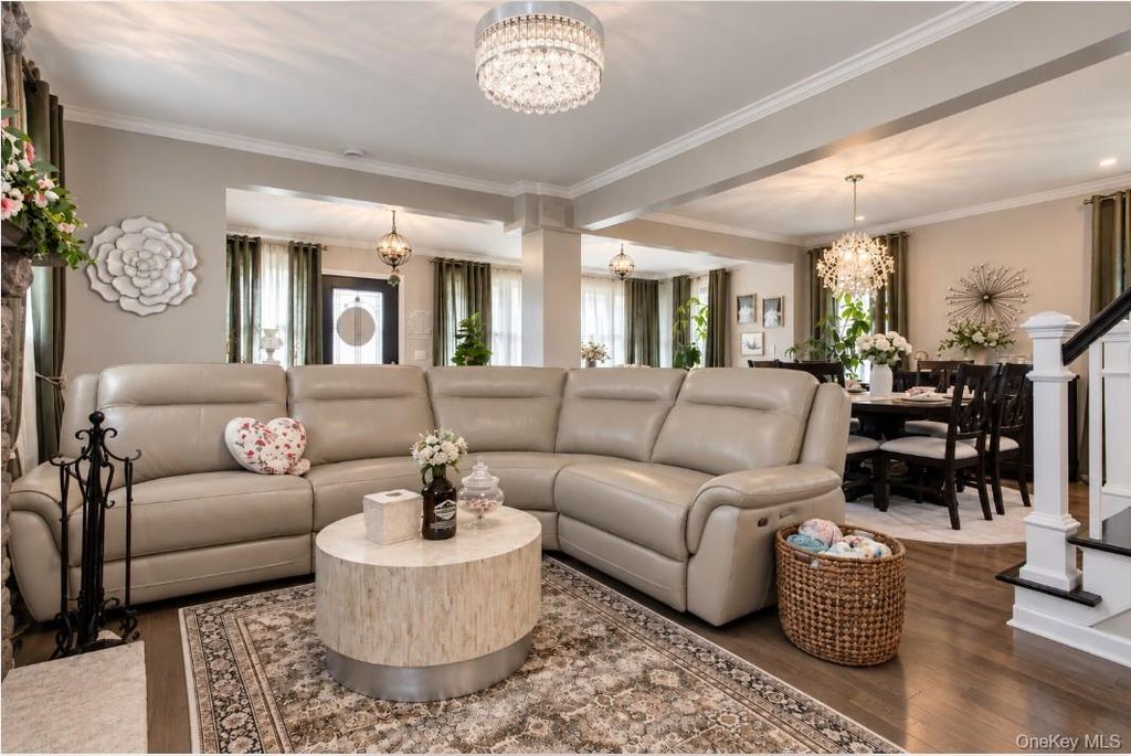 58 W Windsor Parkway, Oceanside, NY 11572 — photo 3