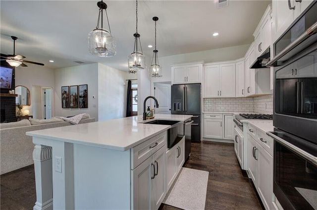 25 Stratford Way, Kingston, GA 30145