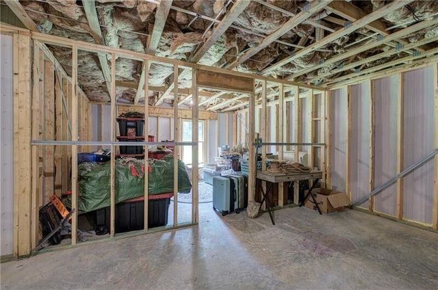 25 Stratford Way, Kingston, GA 30145