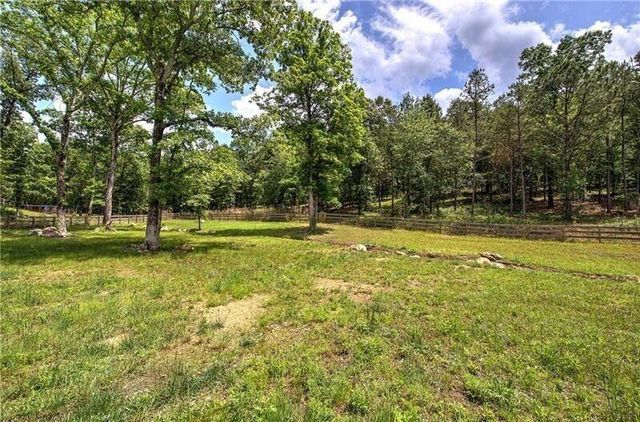 25 Stratford Way, Kingston, GA 30145