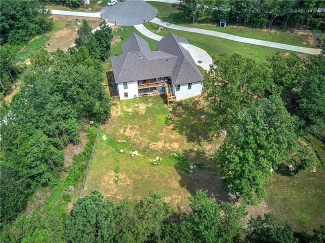 25 Stratford Way, Kingston, GA 30145