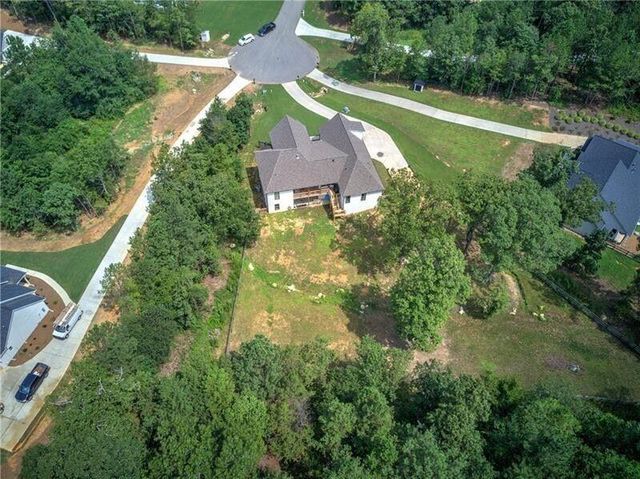 25 Stratford Way, Kingston, GA 30145