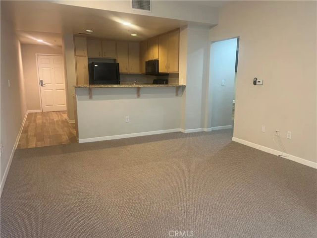 160 S Hudson 105, Pasadena, CA 91101