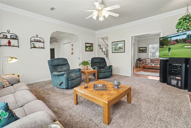2669 E Meandering Way, Fayetteville, AR 72701
