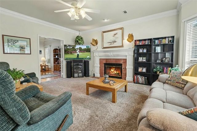 2669 E Meandering Way, Fayetteville, AR 72701
