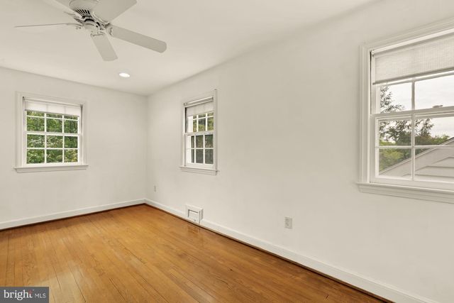 7064 31ST ST NW, Washington, DC 20015