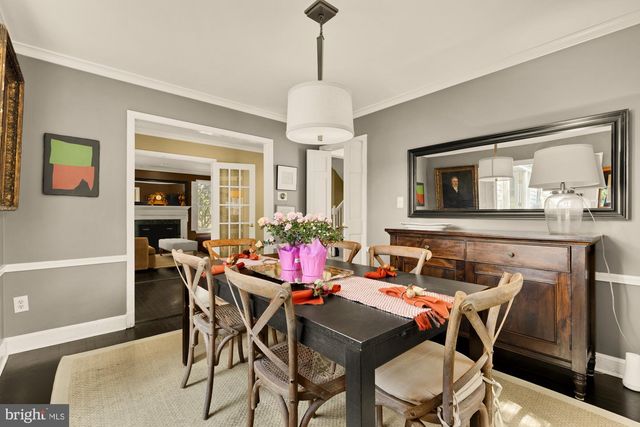 7064 31ST ST NW, Washington, DC 20015