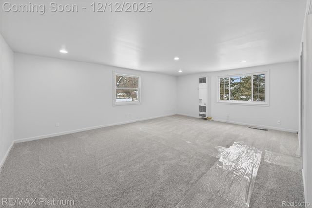 6550 Berrywood Drive, Green Oak Township, MI 48116