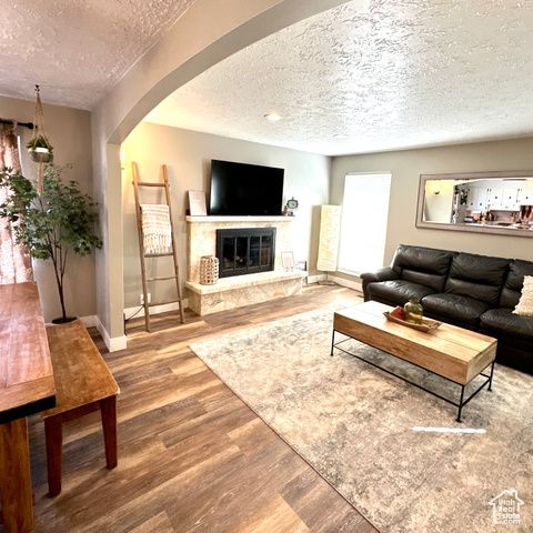 4552 S 1675 W, Roy, UT 84067