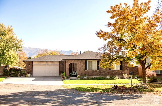 4552 S 1675 W, Roy, UT 84067