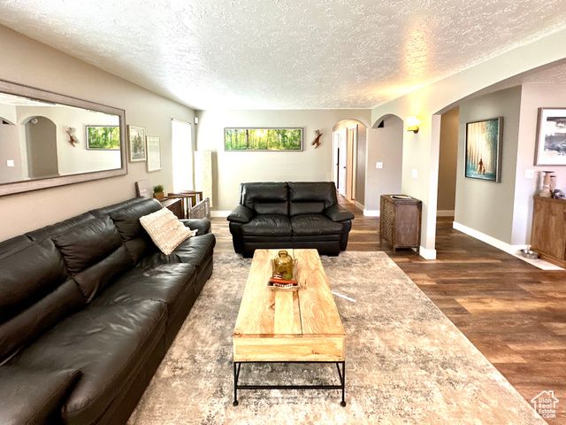4552 S 1675 W, Roy, UT 84067