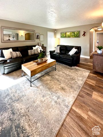 4552 S 1675 W, Roy, UT 84067